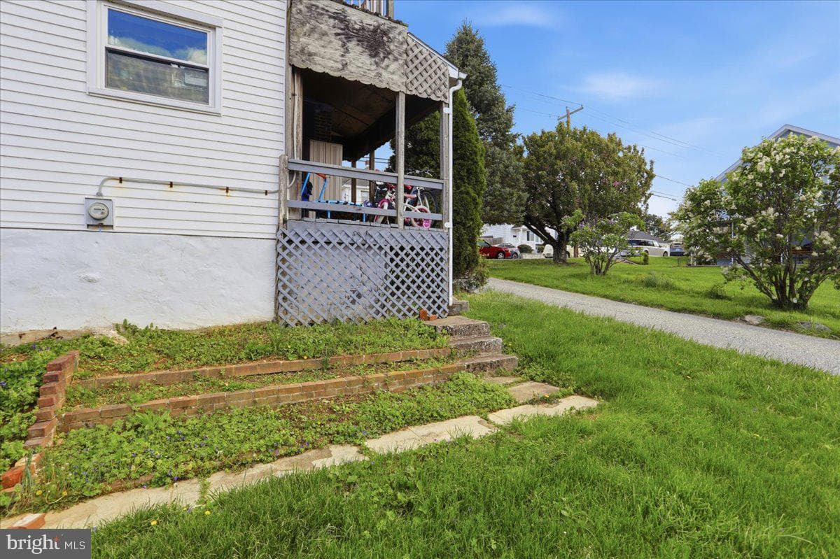410 Fairview Avenue photo 17