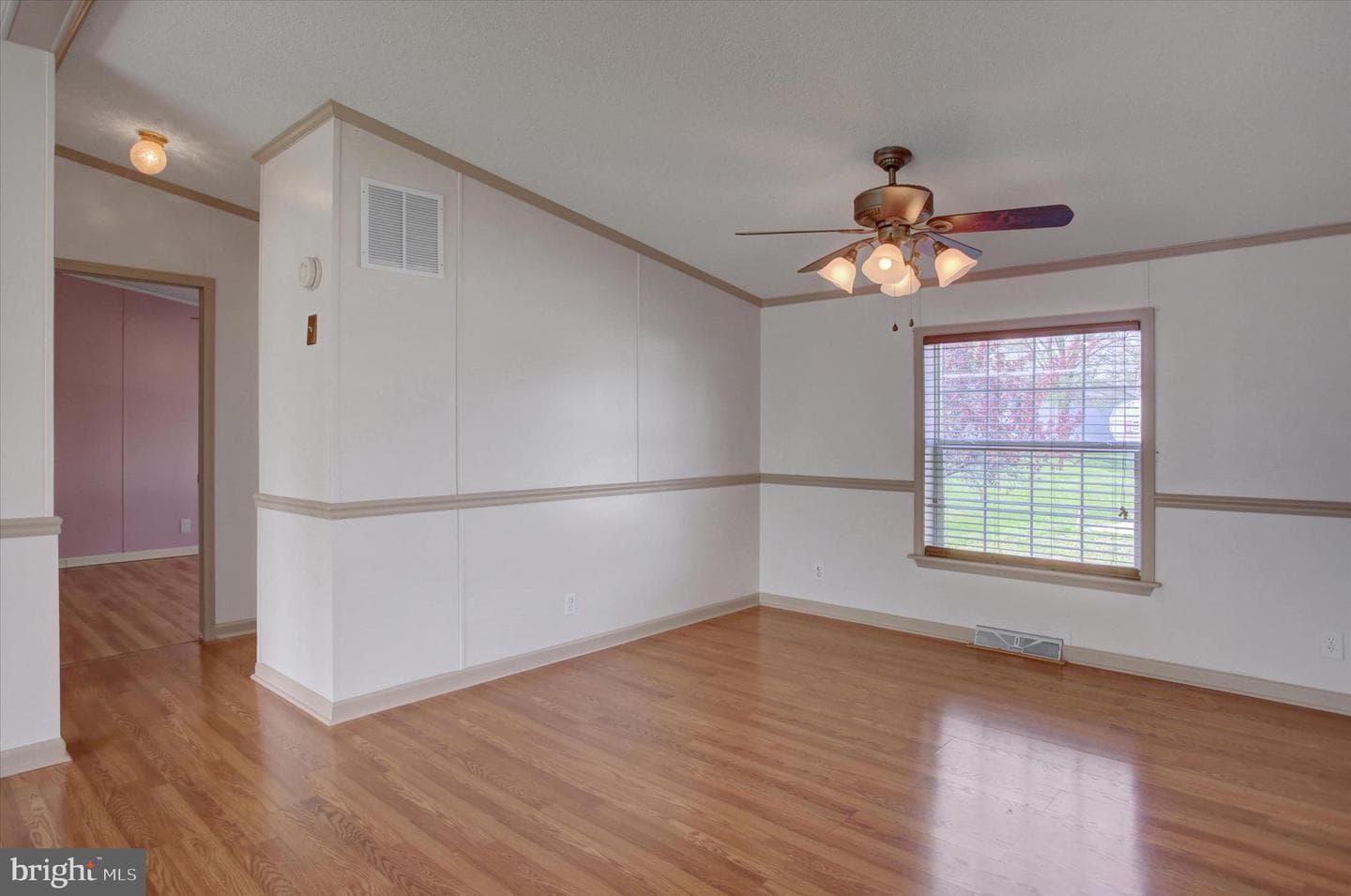5664 Claridge Court photo 6