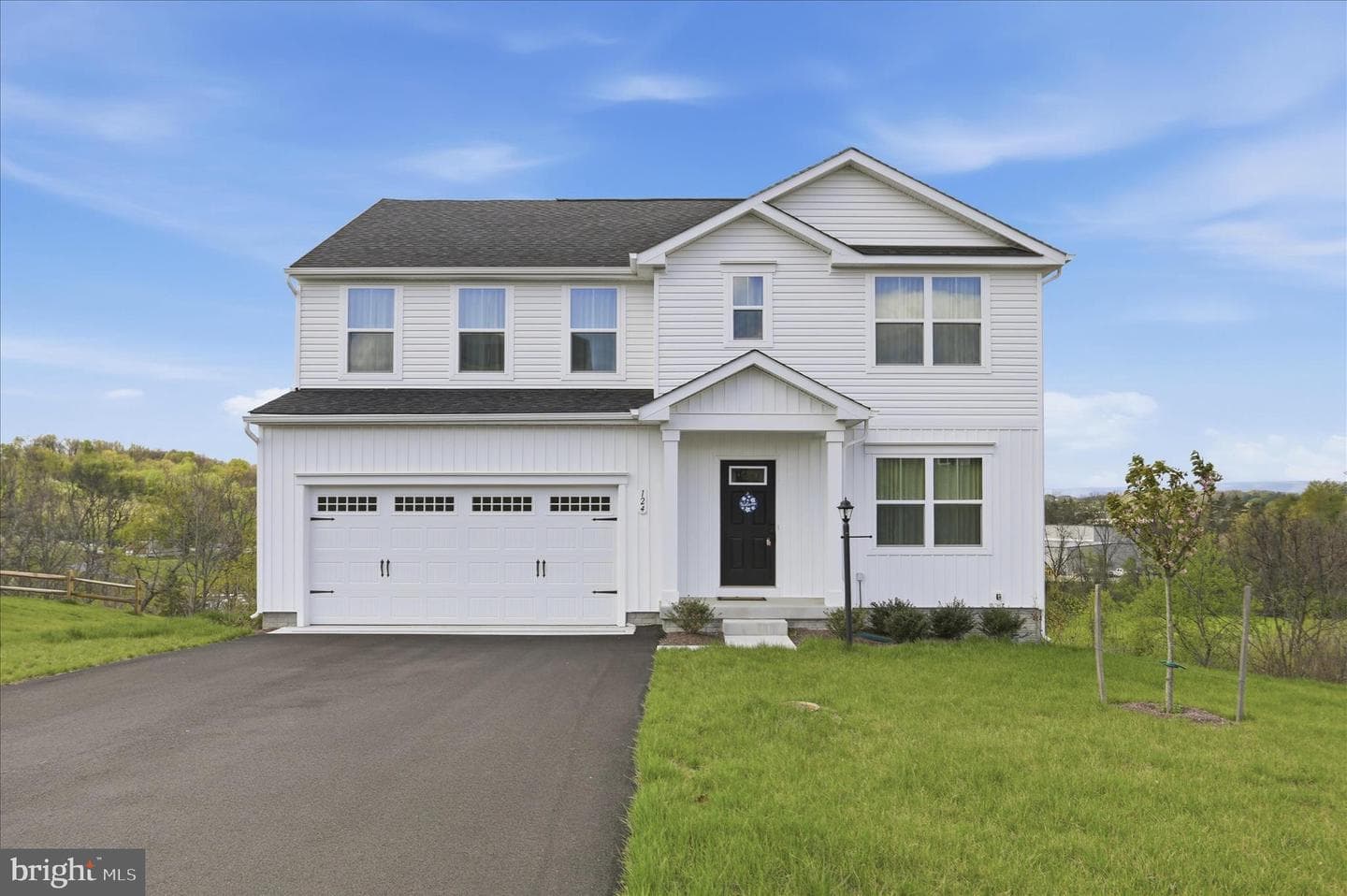 124 Peridot Drive, Chambersburg