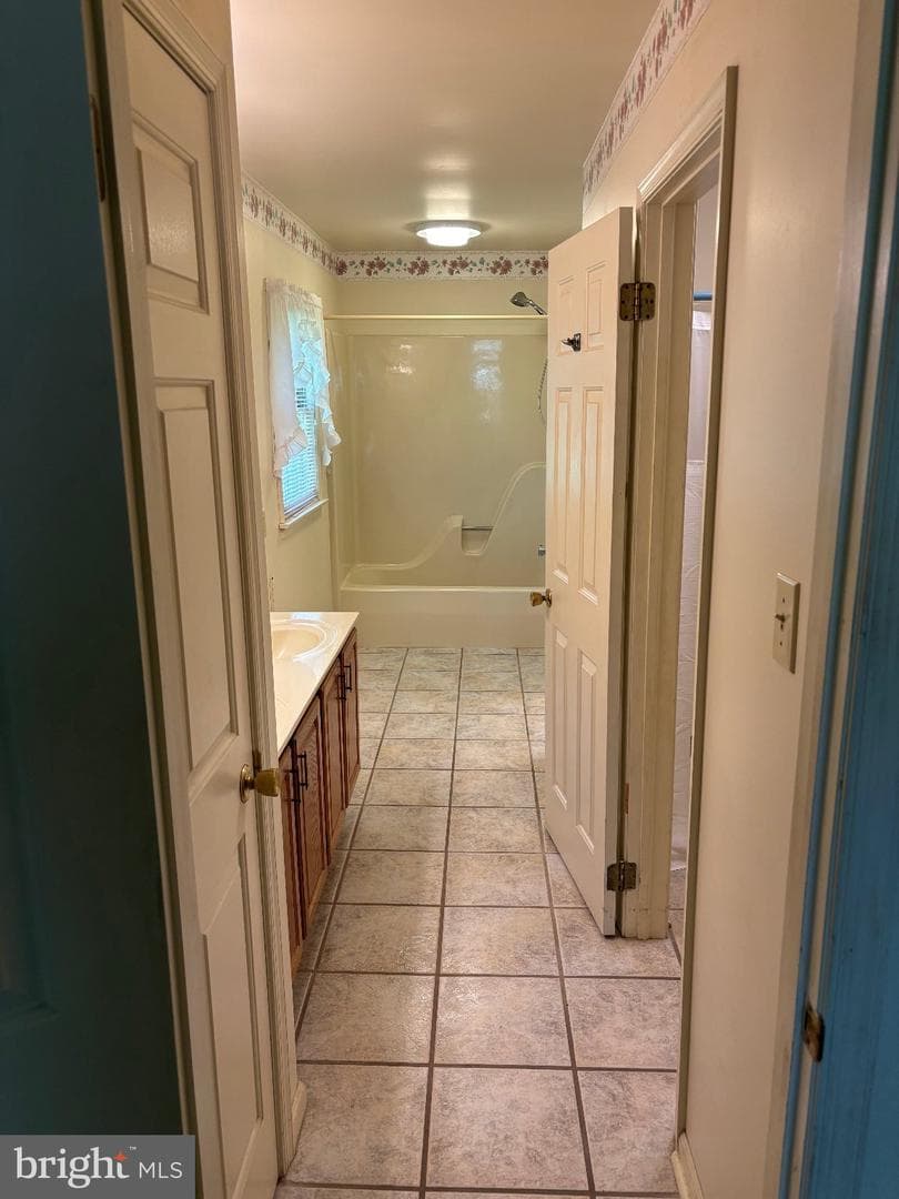 6188 Greenbriar Lane photo 25