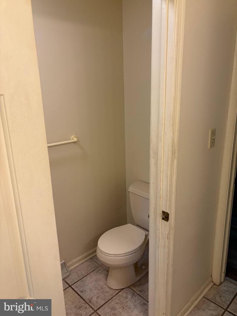 6188 Greenbriar Lane photo 26