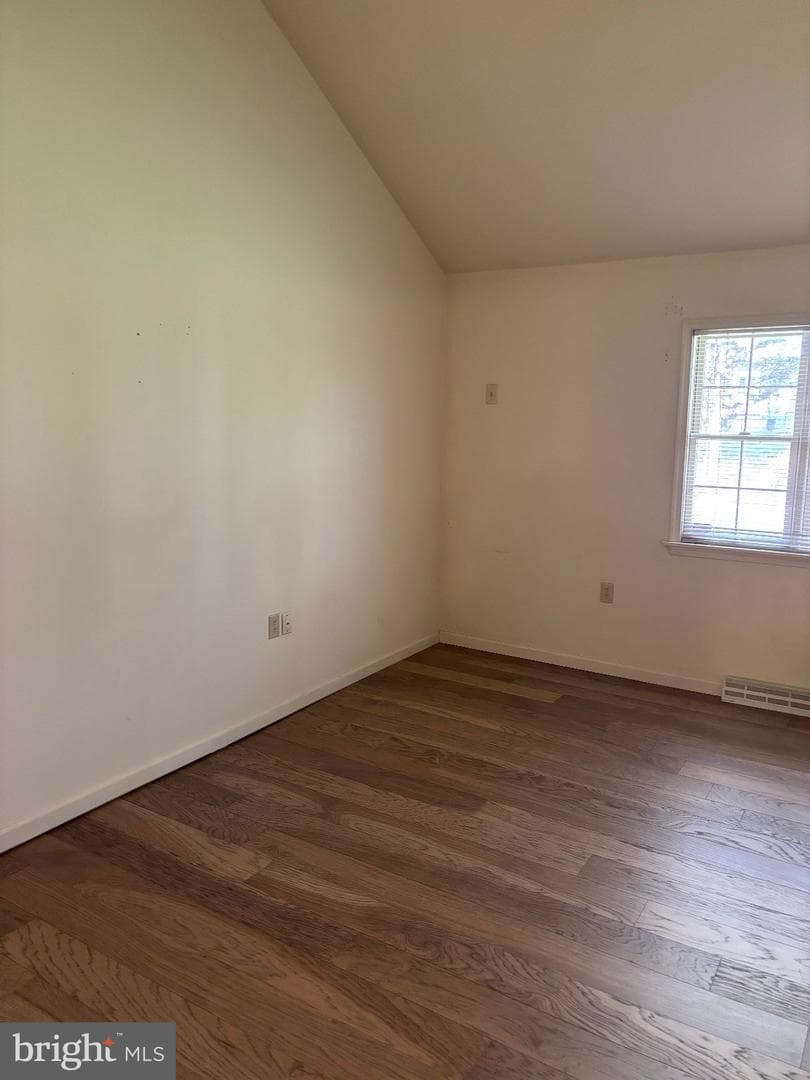 6188 Greenbriar Lane photo 32