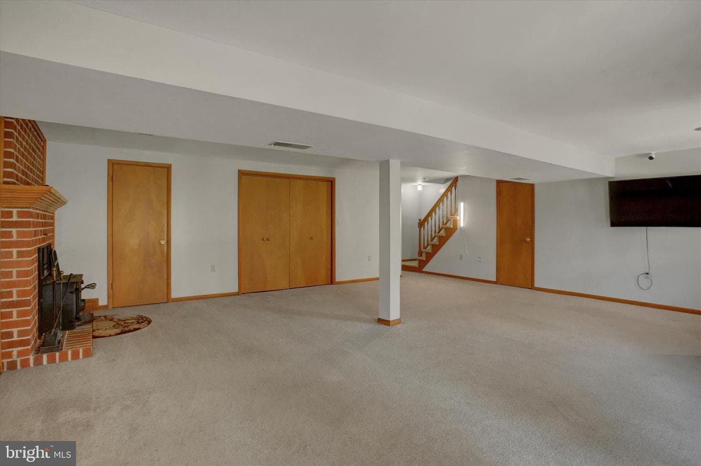 250 Jade Drive photo 28