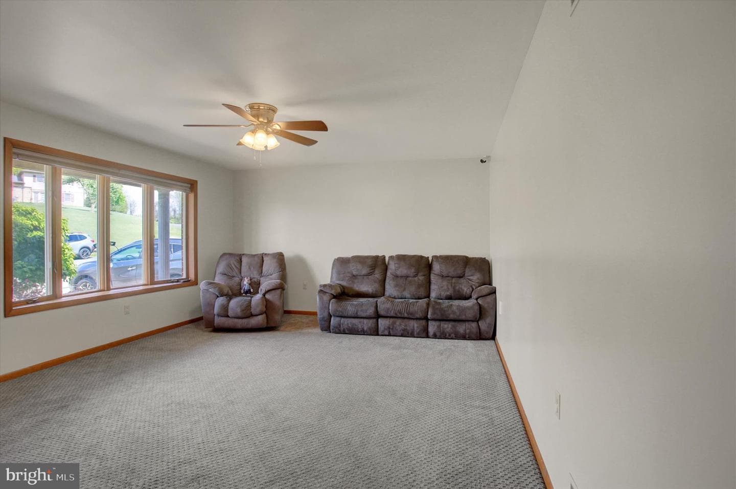 250 Jade Drive photo 6