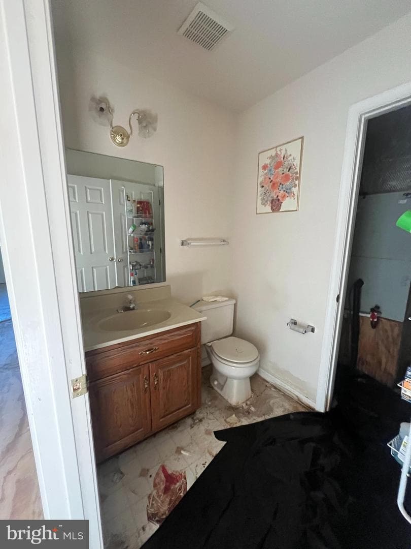 150 S S Price Avenue photo 20