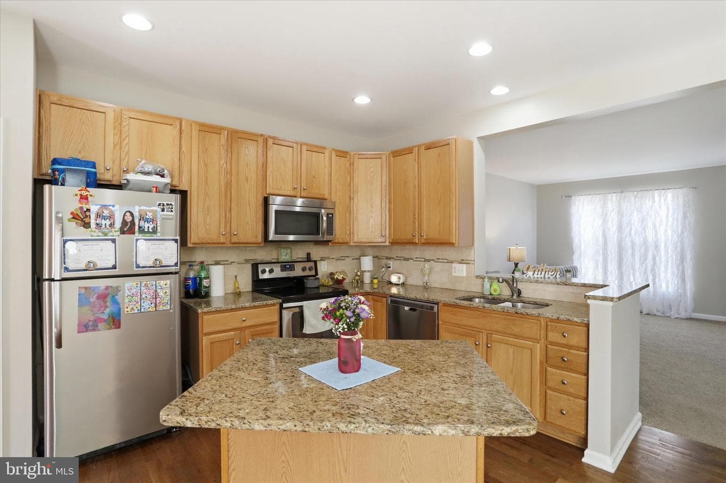 334 Lantern Ln photo 13