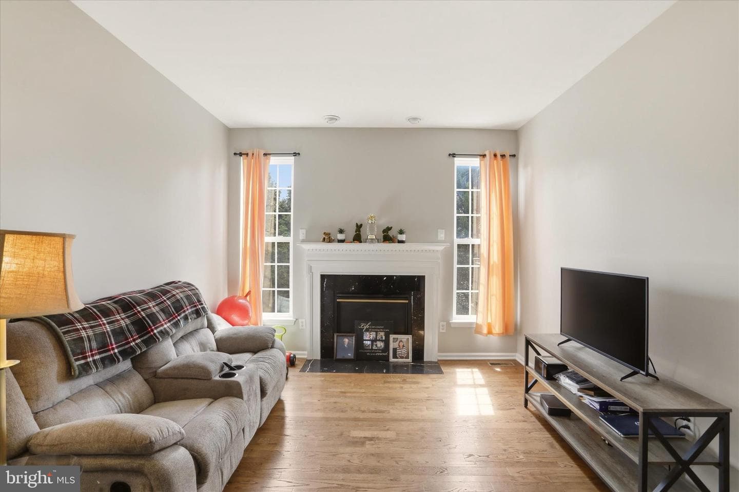 334 Lantern Ln photo 15