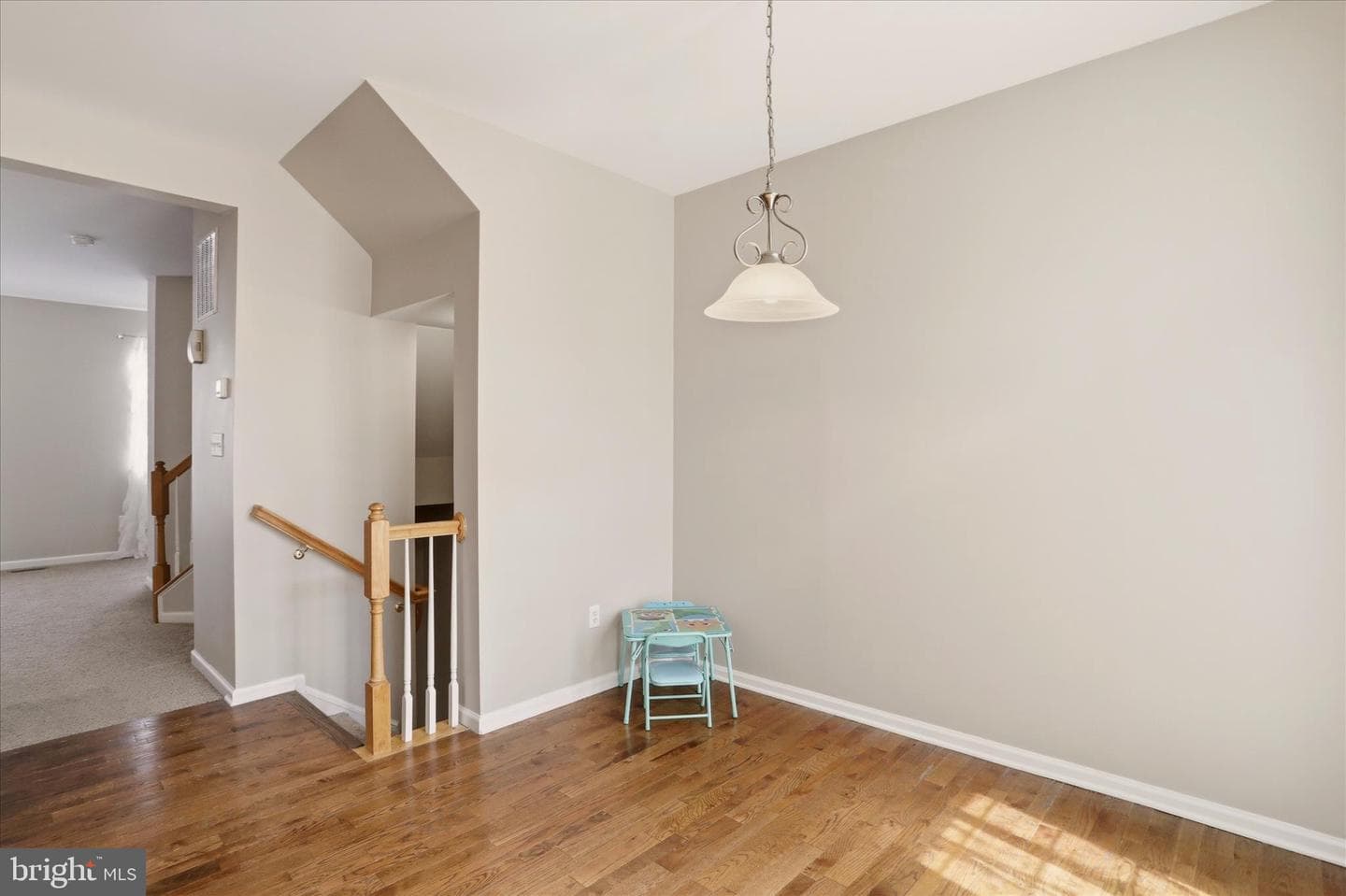 334 Lantern Ln photo 17