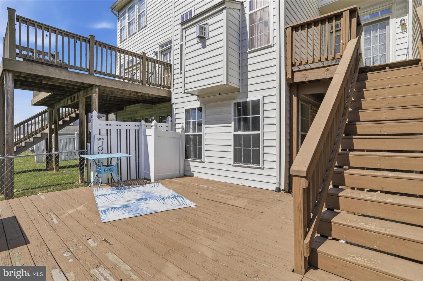 334 Lantern Ln photo 33