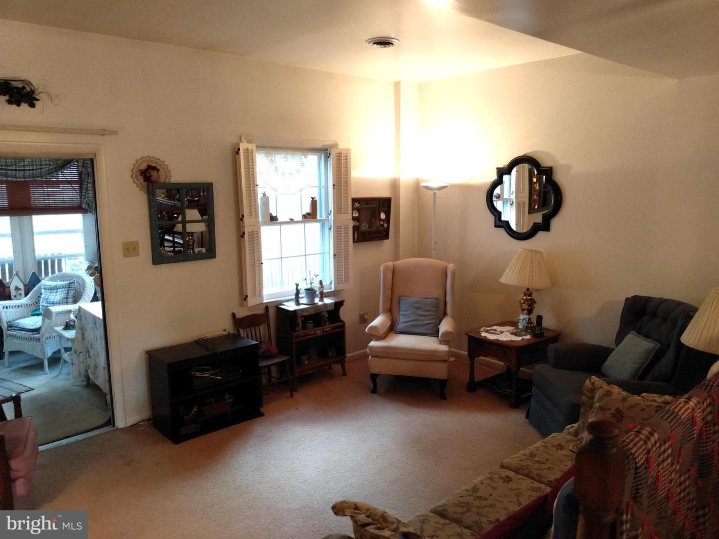 39 William Penn Drive photo 5