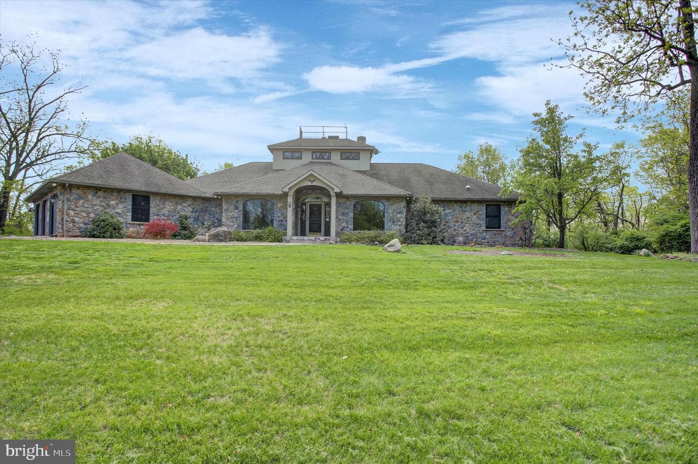 870 Remington Drive photo 4