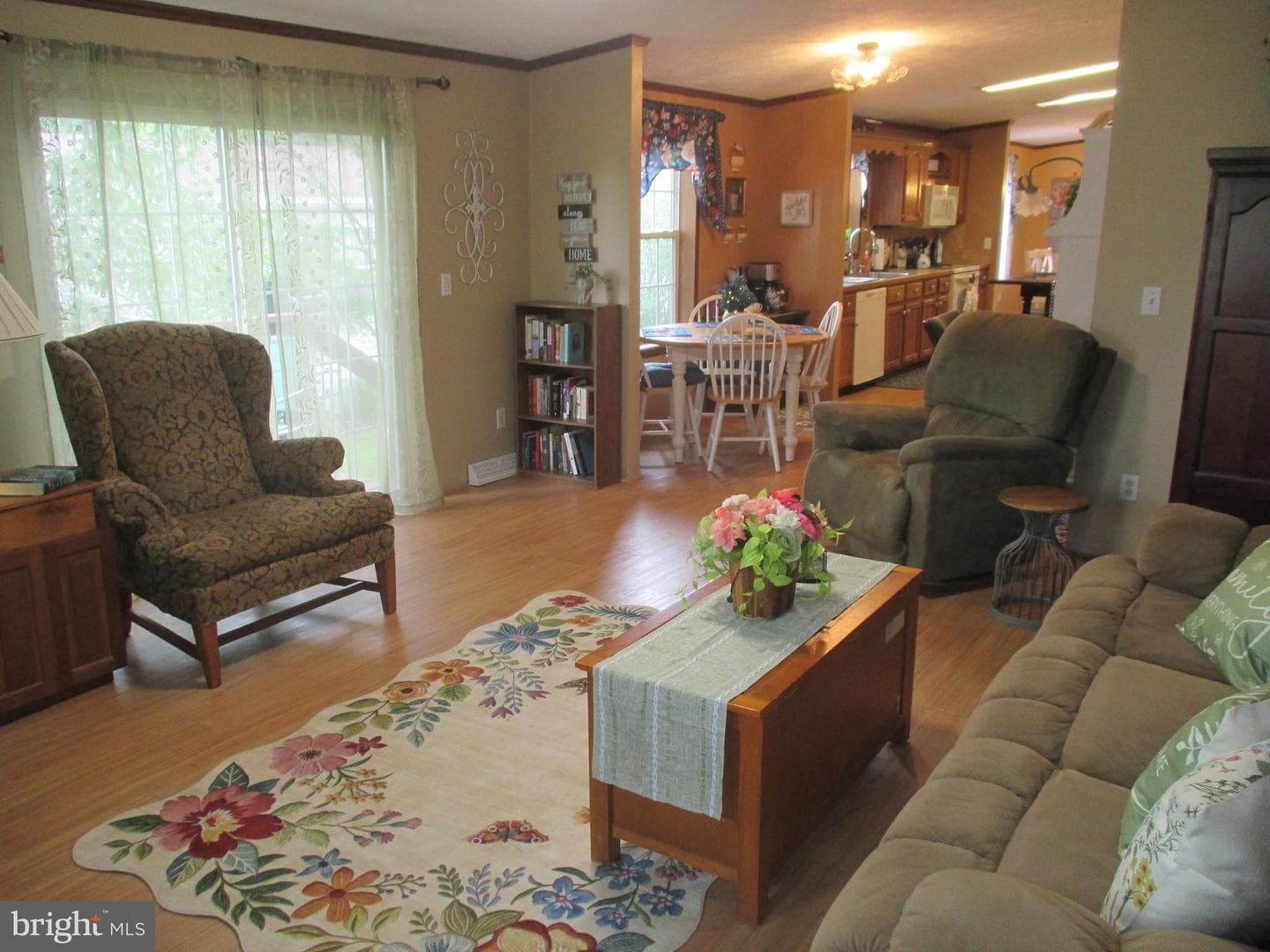284 Waverly Court photo 26