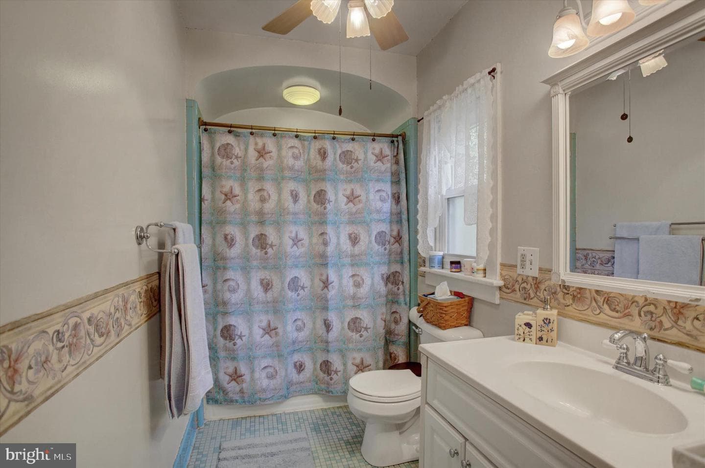 54 Clayton Avenue photo 25