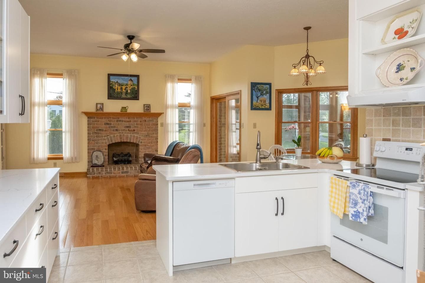 536 Remington Drive photo 22