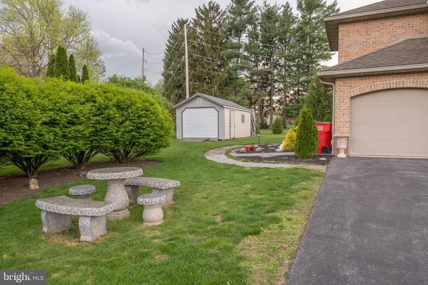 536 Remington Drive photo 4