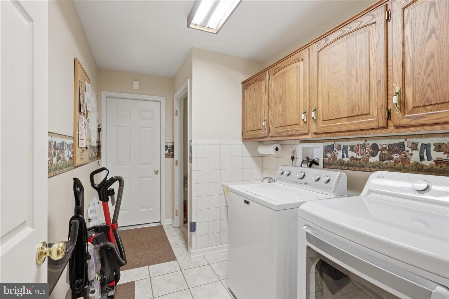 7018 Fairway Oaks photo 29