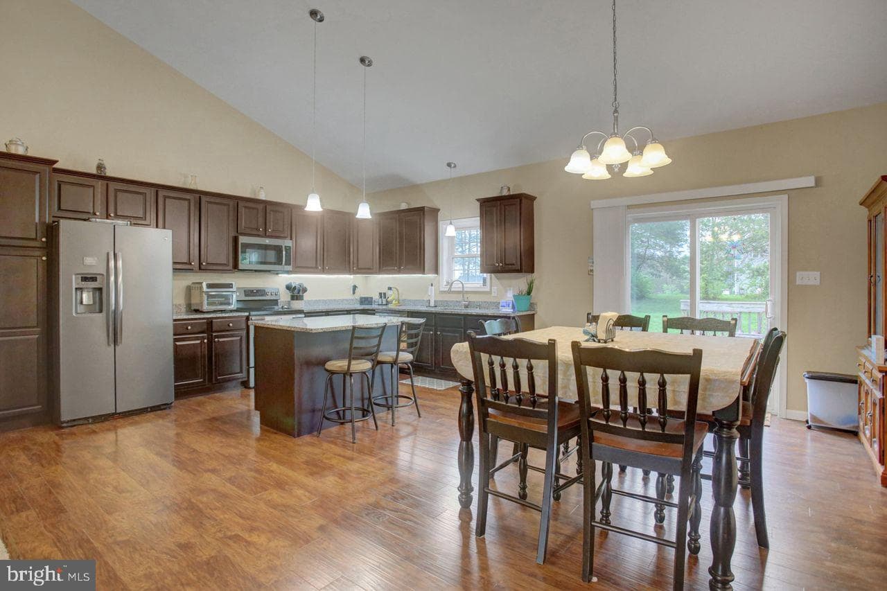 3799 Percy Avenue photo 3
