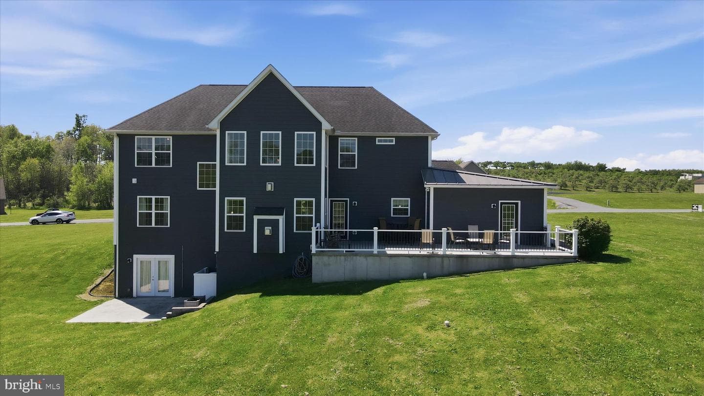 8011 Hidden Valley Lane, Waynesboro