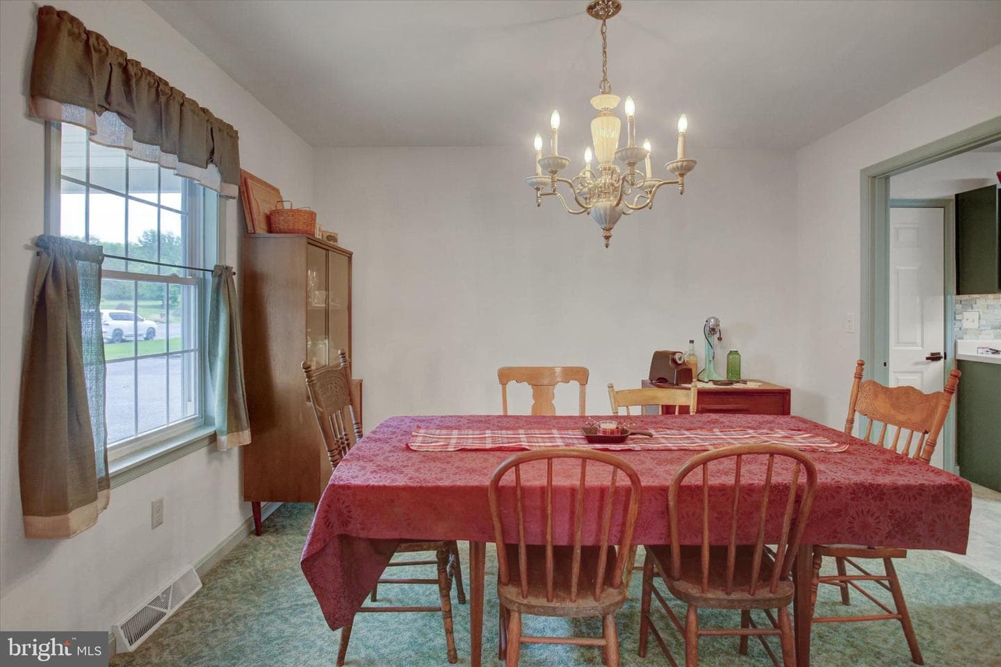 322 Elmont Circle photo 13