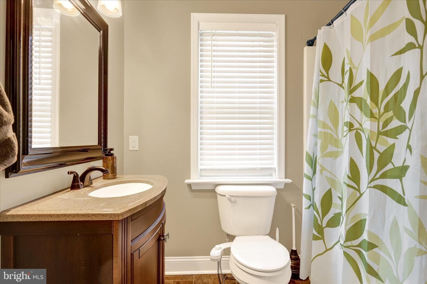 196 Summer Breeze Lane photo 25