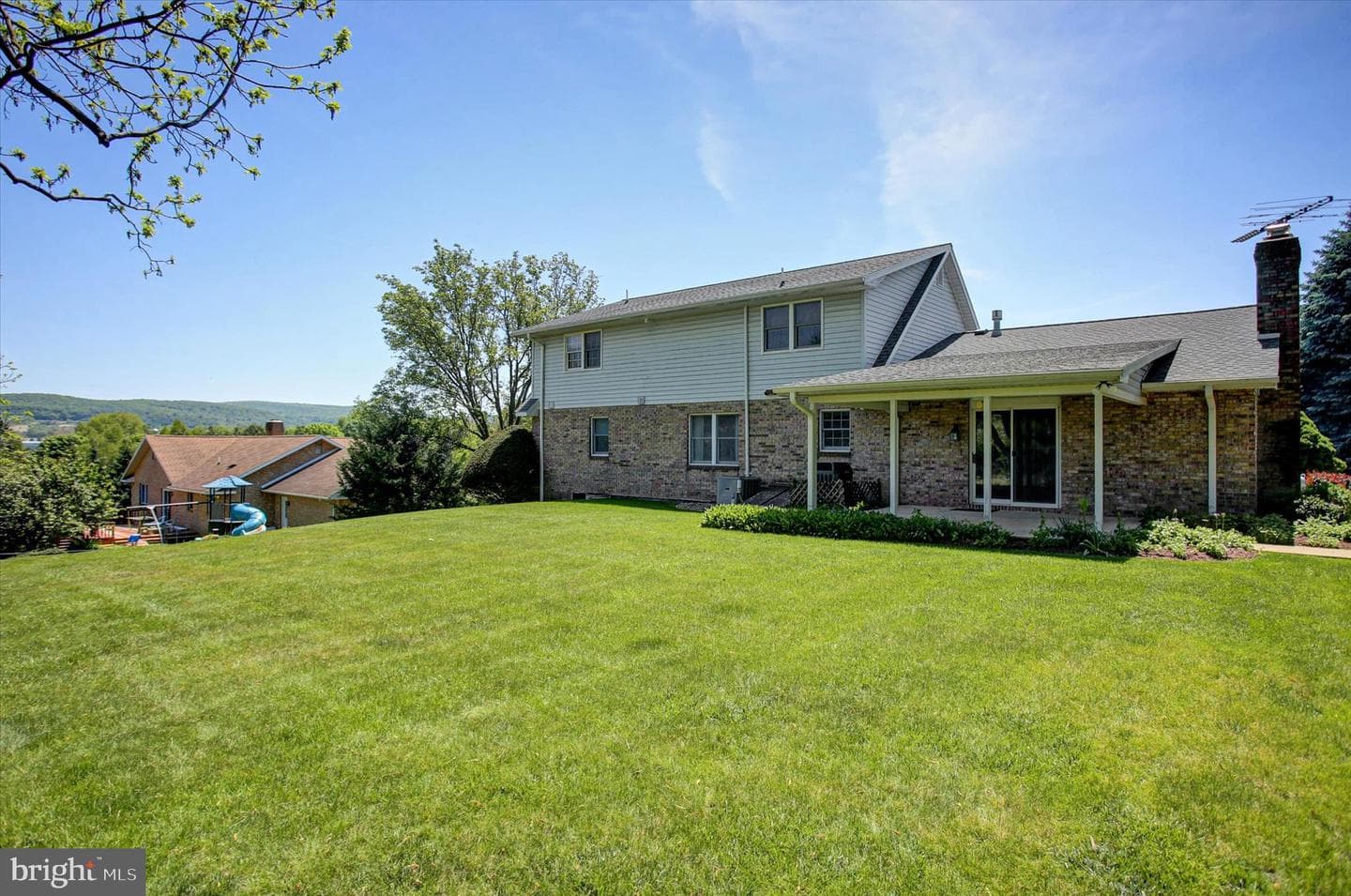 9495 Hesshire Hill Court photo 46