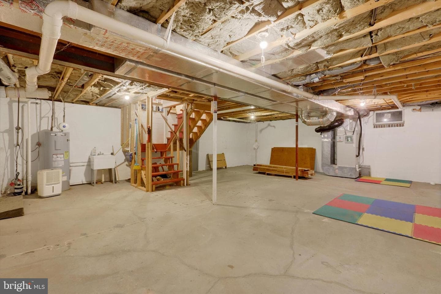 760 Franklin Square Drive photo 24