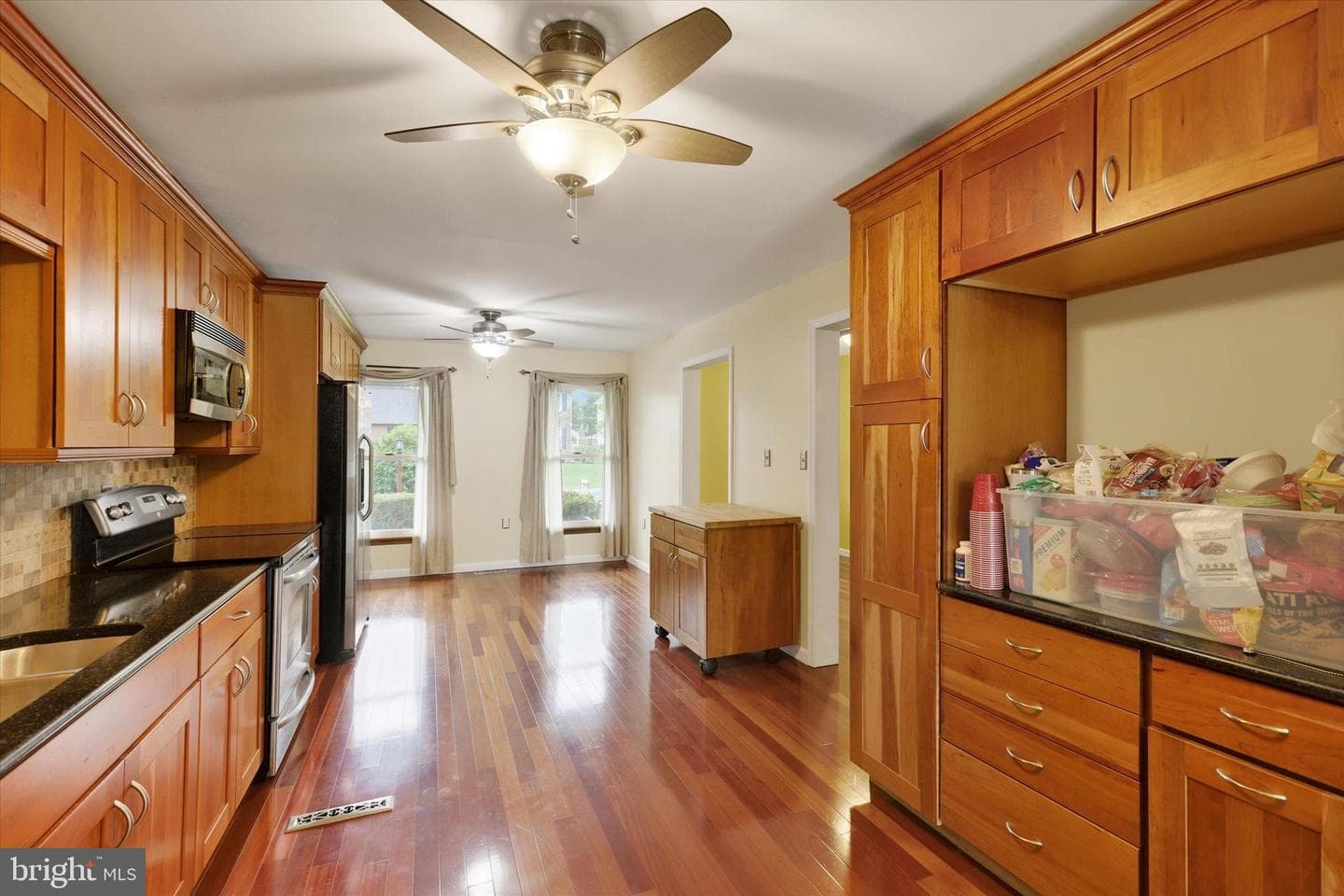 760 Franklin Square Drive photo 6