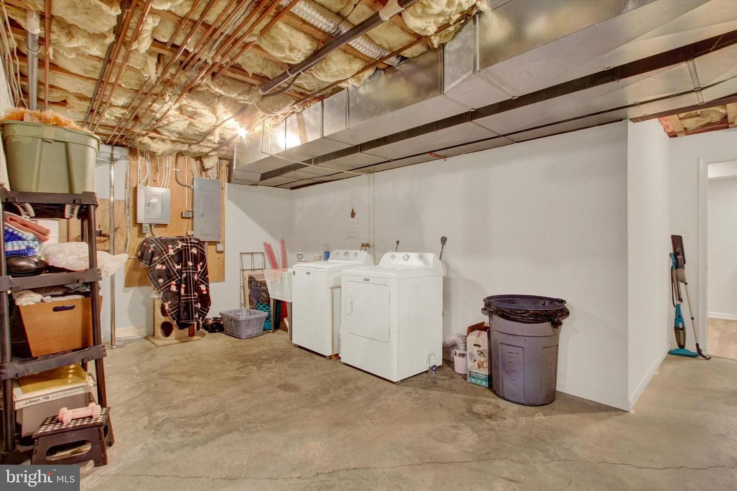 605 Vista Court photo 27