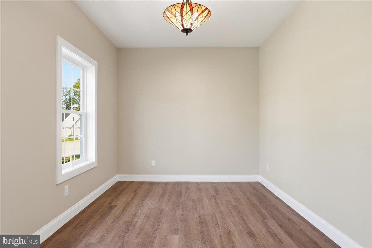 130 Woodbriar Drive photo 17