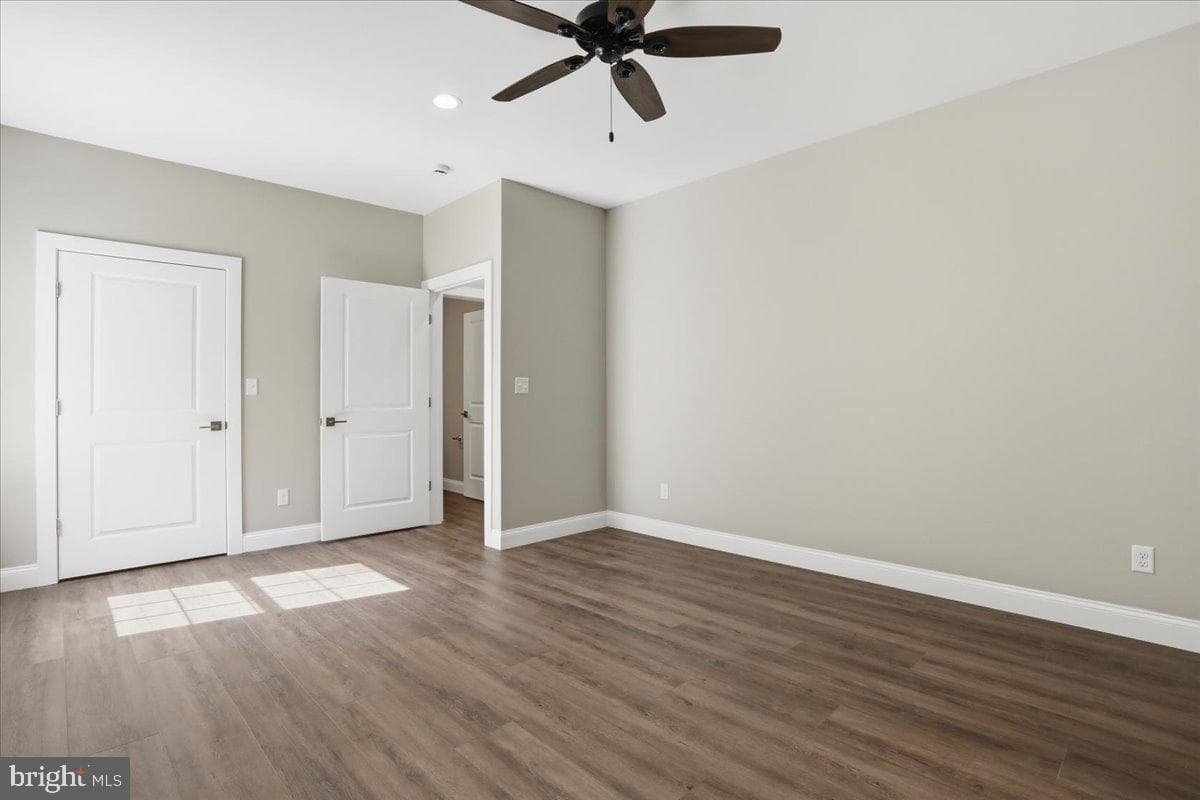 130 Woodbriar Drive photo 19
