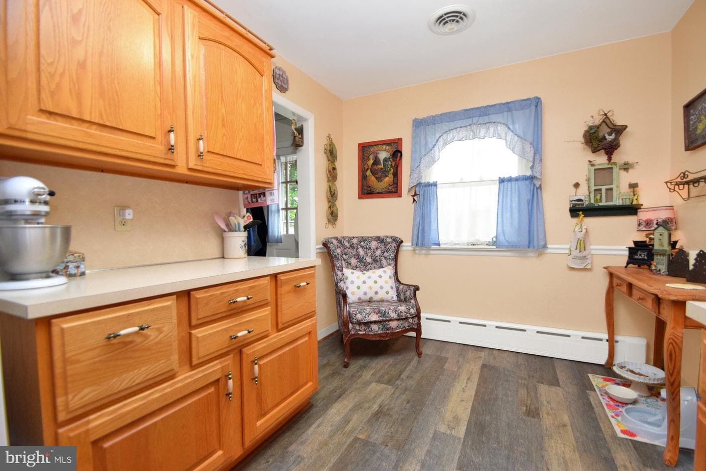2248 Philadelphia Avenue photo 11