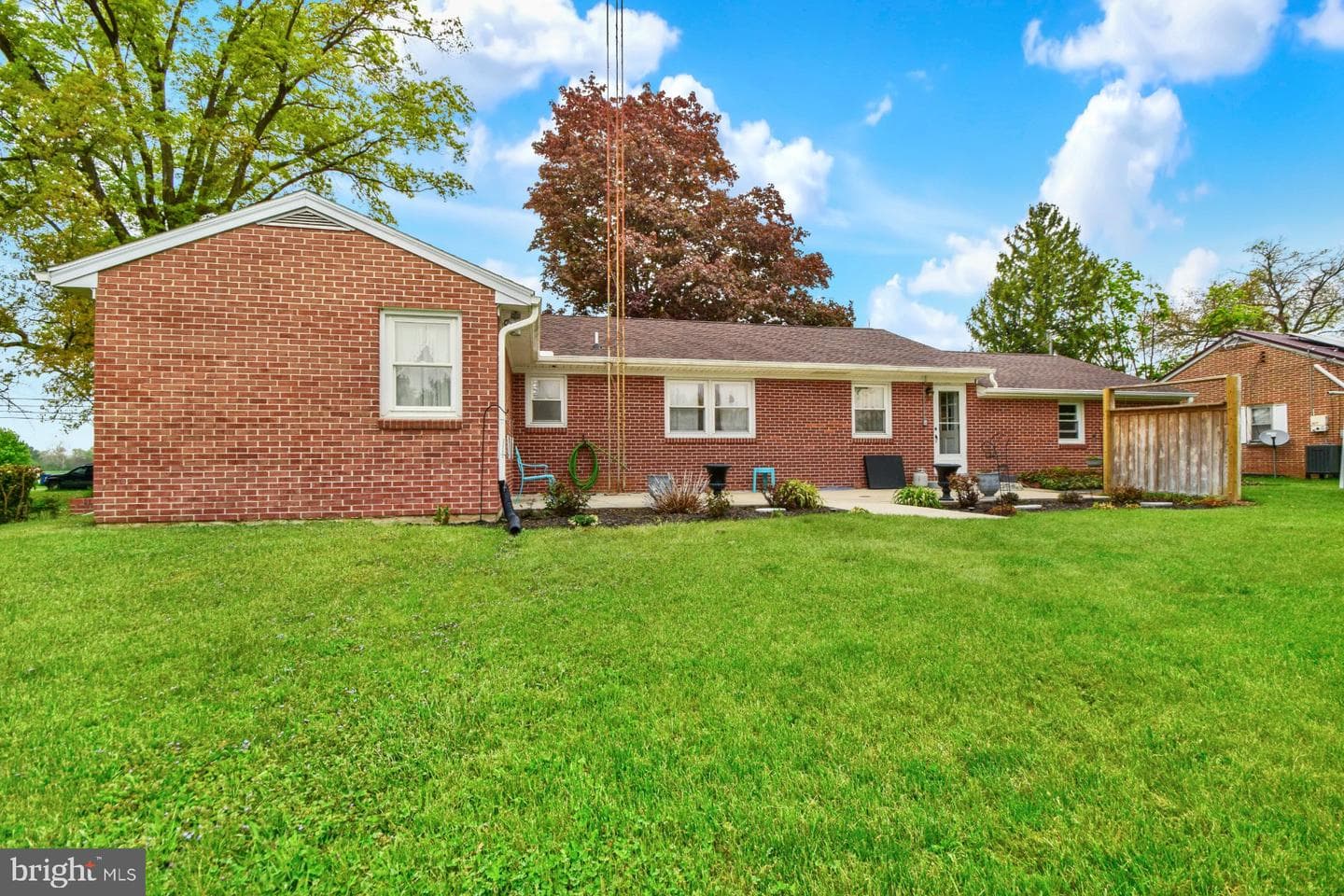 2248 Philadelphia Avenue photo 3