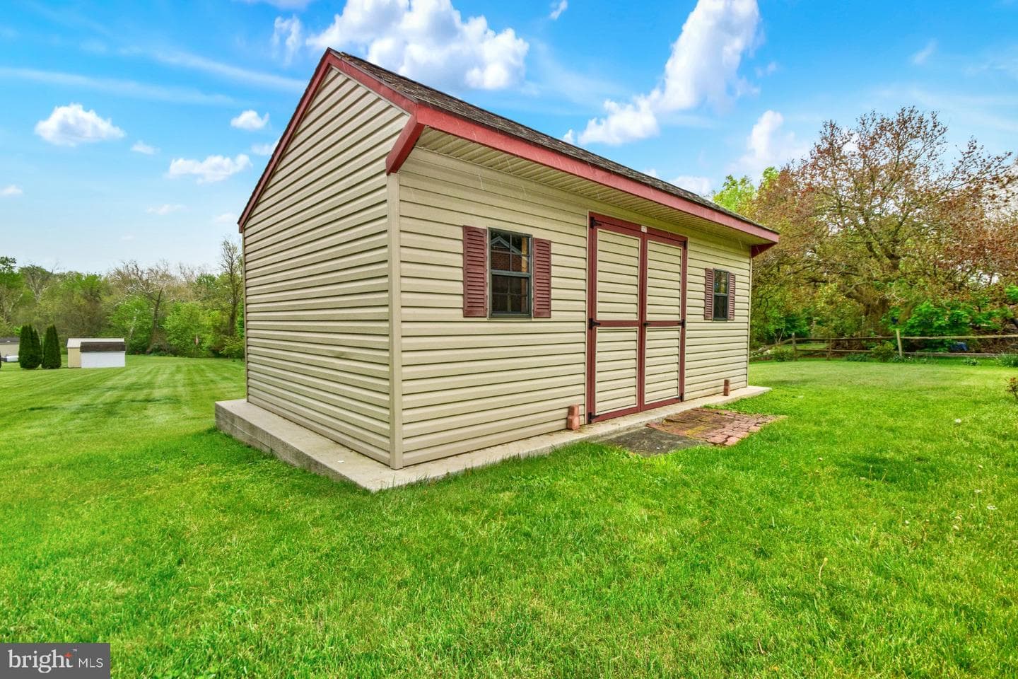 2248 Philadelphia Avenue photo 5