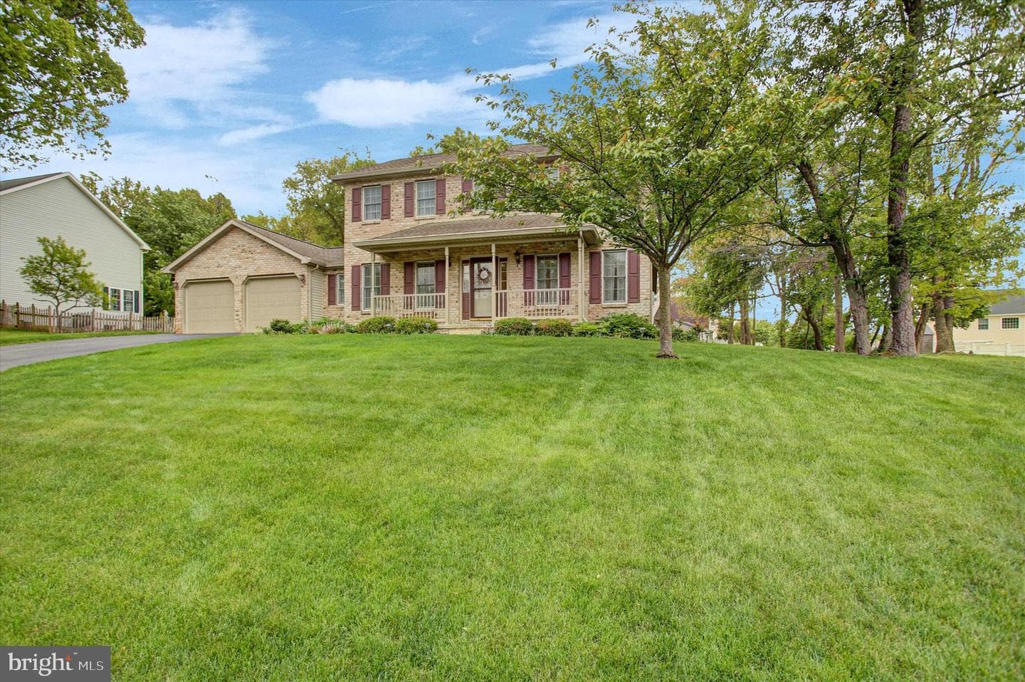 427 Bradley Lane photo 3