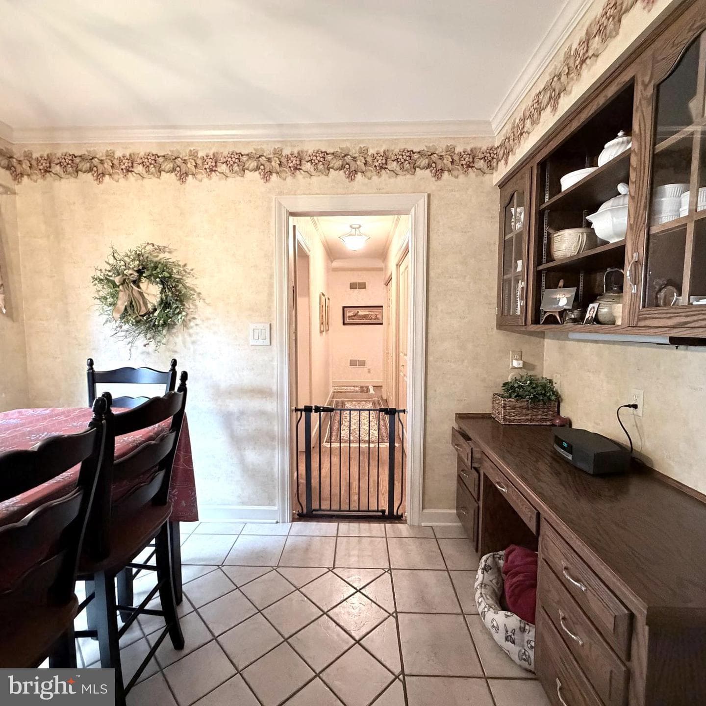 475 Larkspur Lane photo 35