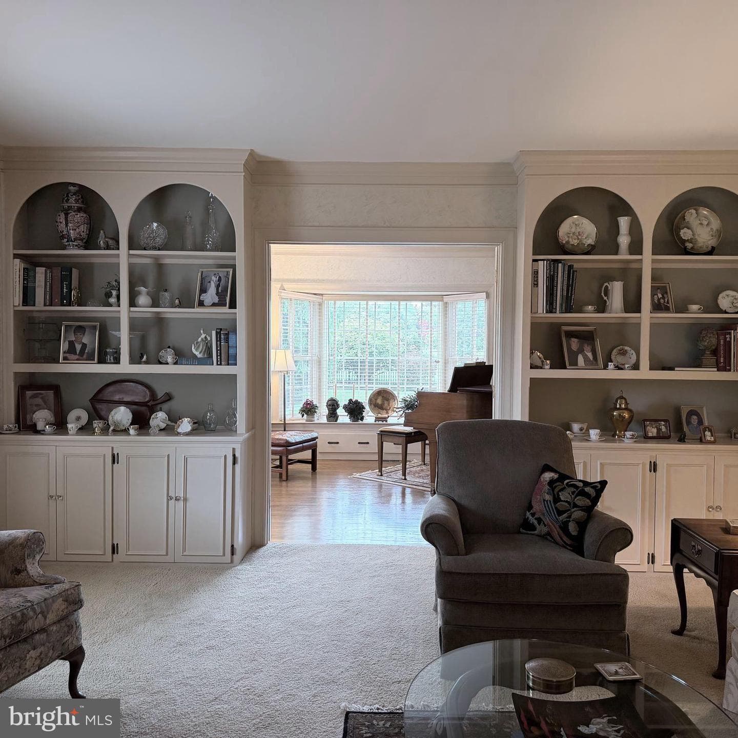 475 Larkspur Lane photo 9