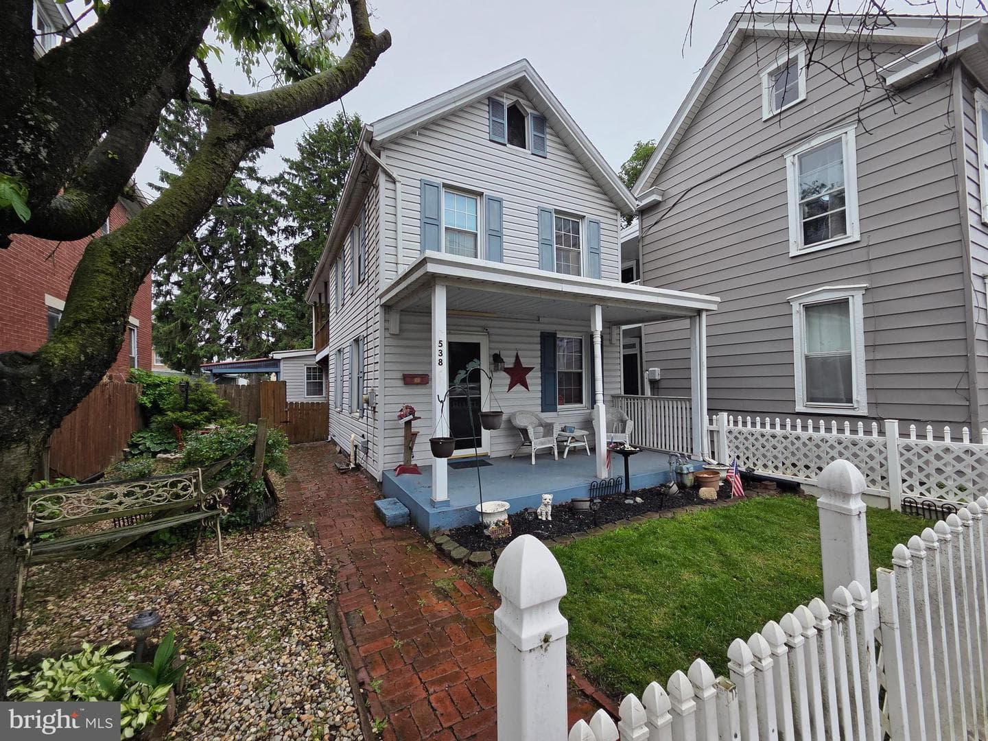 538 E E Queen Street, Chambersburg