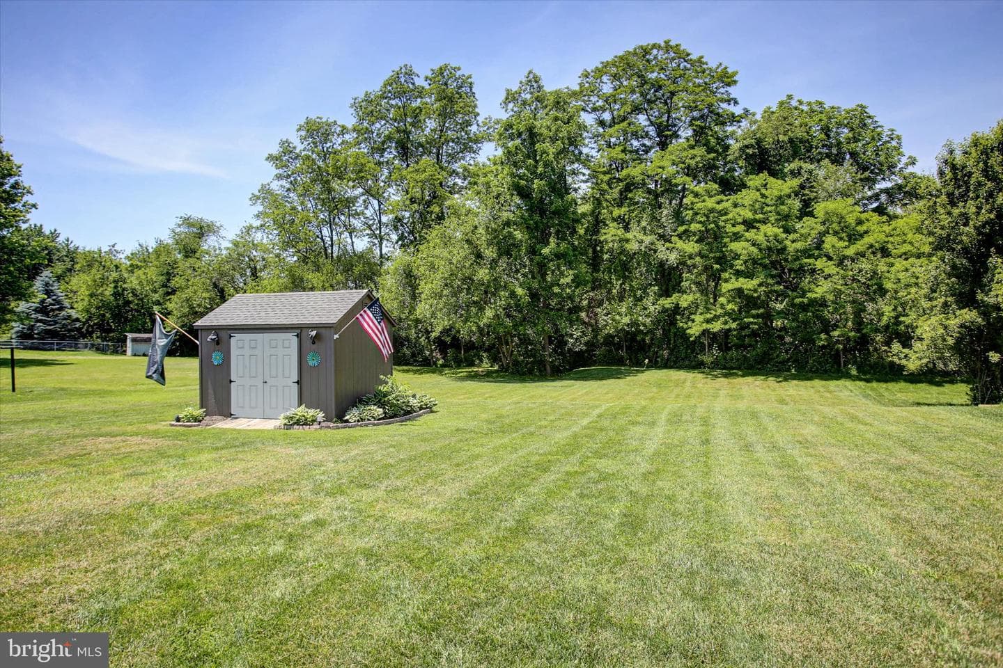 271 Leedy Way West photo 58