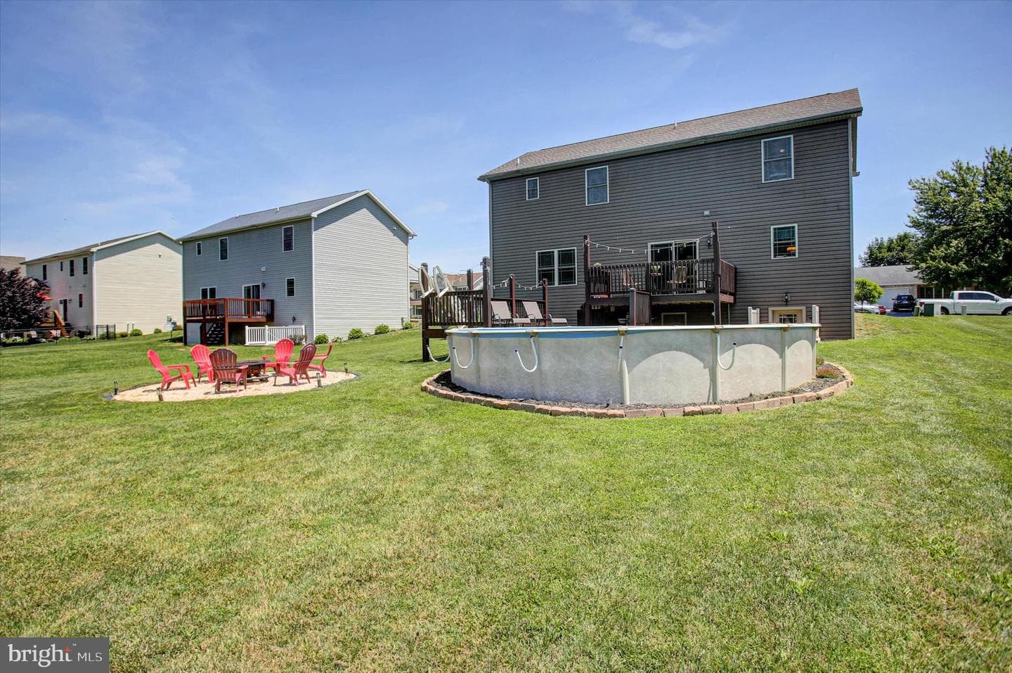 271 Leedy Way West photo 61