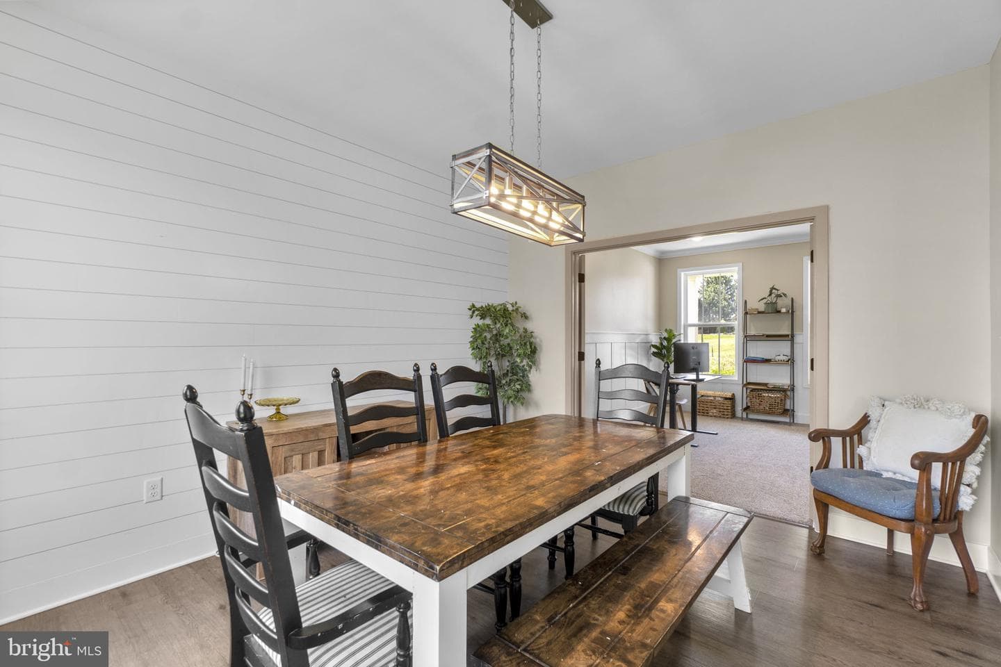 1584 Bunker Court photo 9
