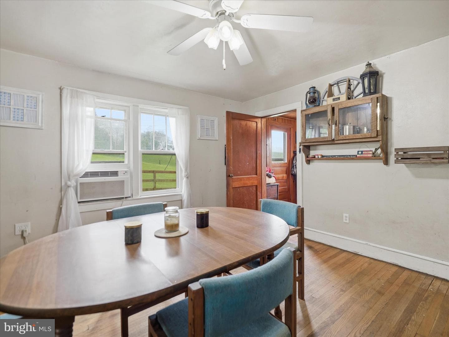 11125 Sylvan Dr photo 8