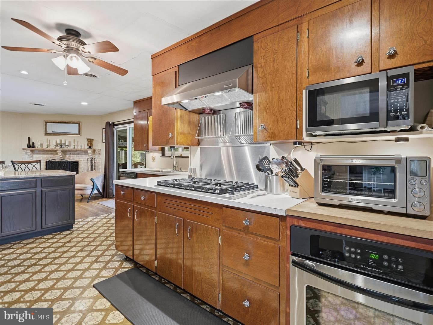 9689 Forest Ridge Road photo 12