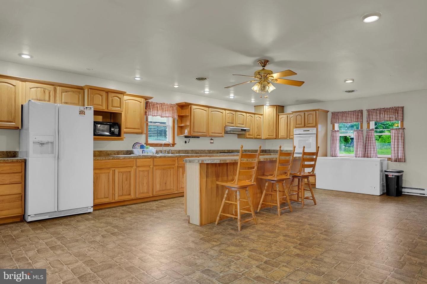 13789 Buchanan Trail W photo 12