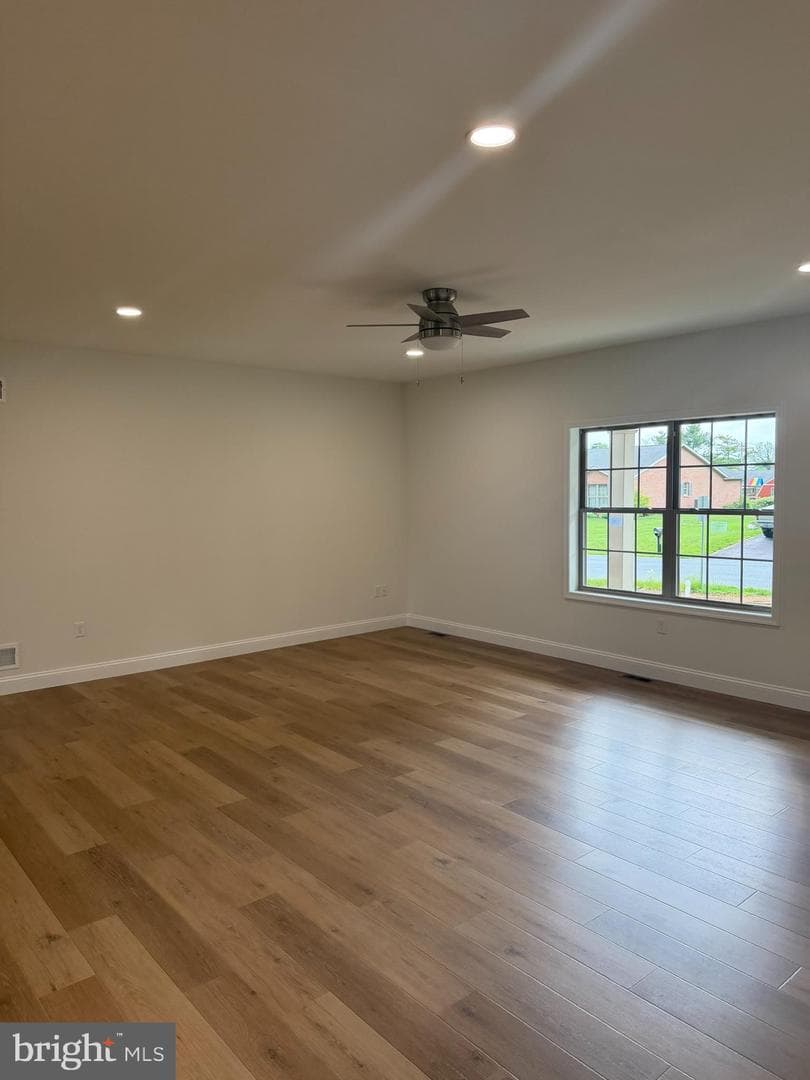 1268 Third Avenue photo 8