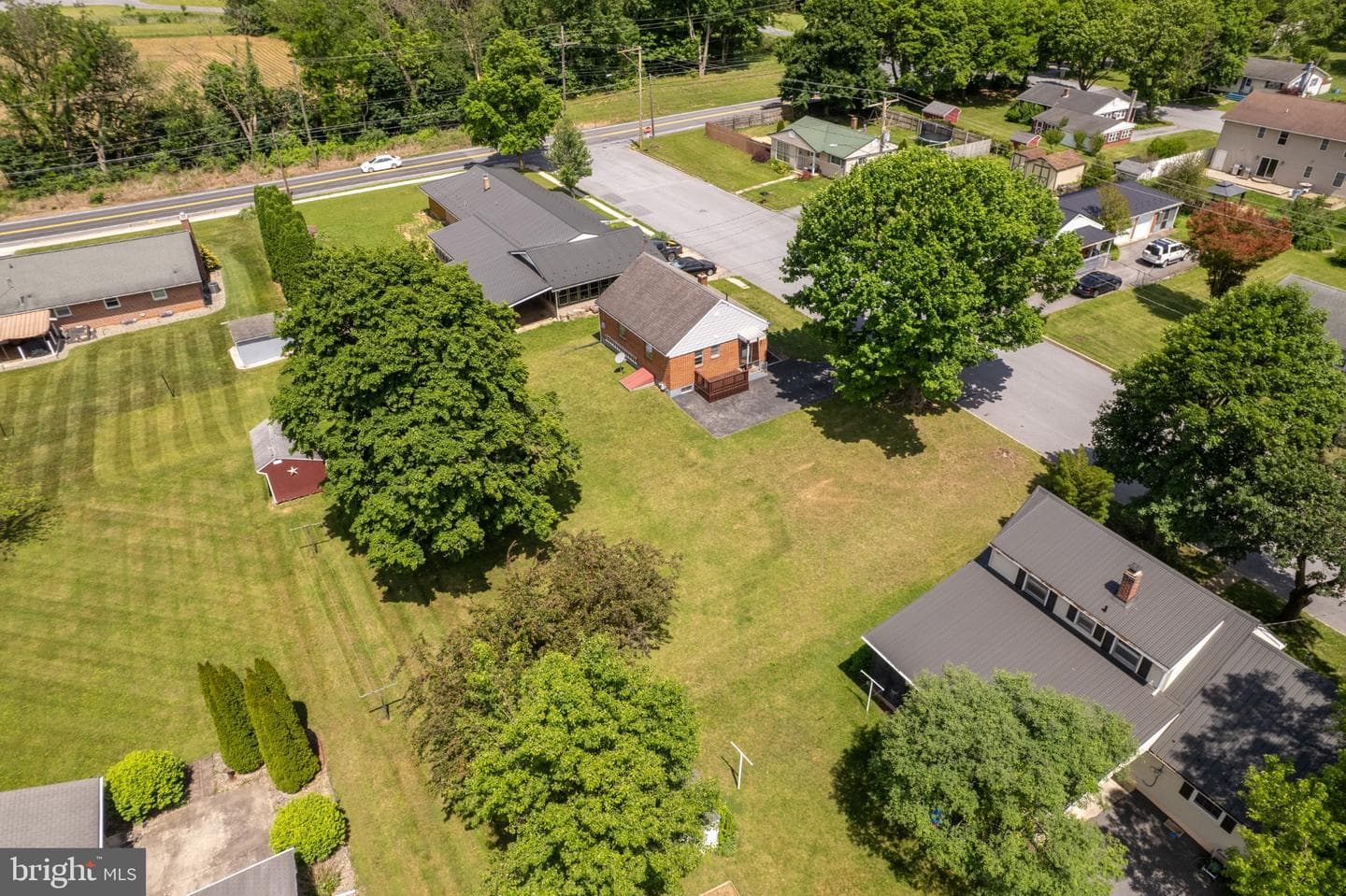 420 Maple Hill Avenue photo 43
