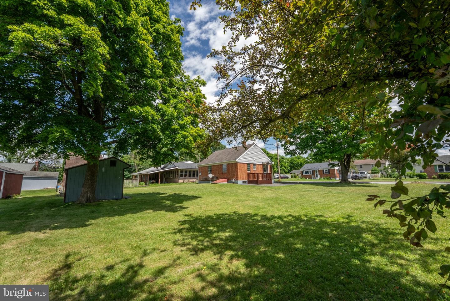 420 Maple Hill Avenue photo 46