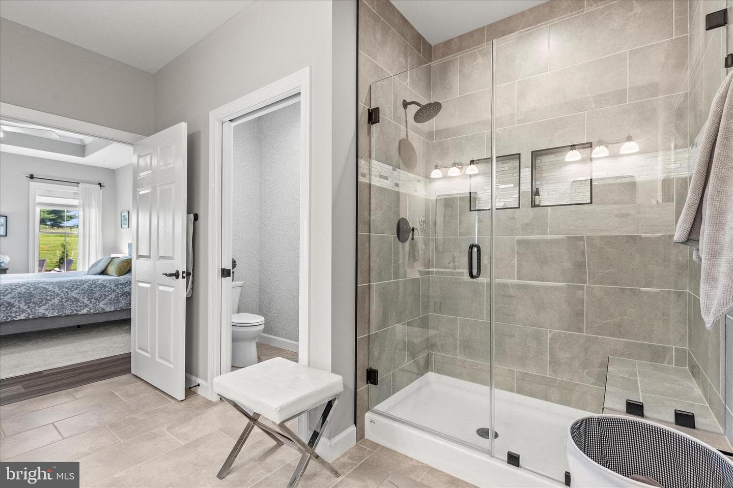 4633 Range Runner Drive photo 25