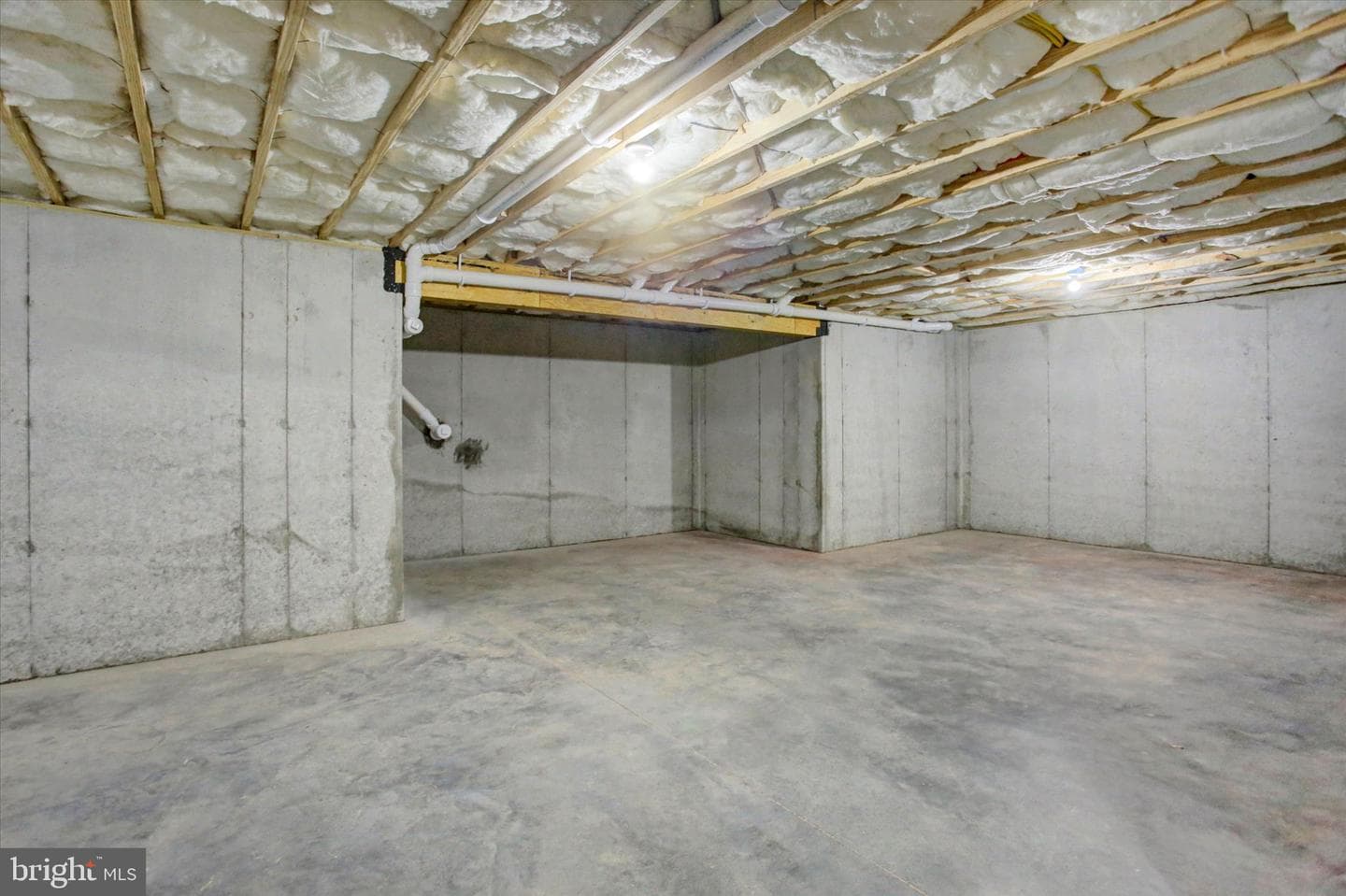 695 Karvois Court photo 36