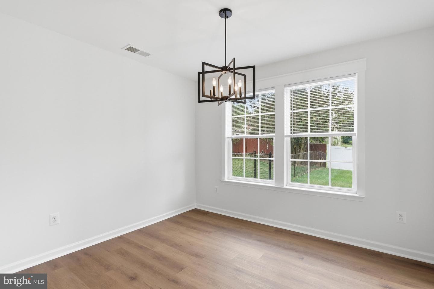 3003 Sundown Drive photo 17