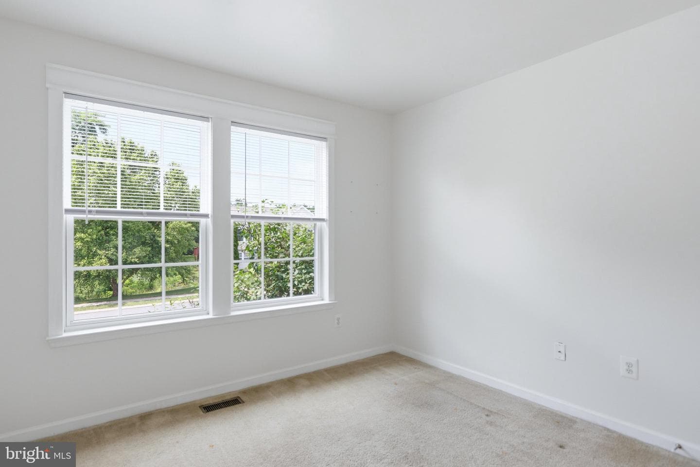 3003 Sundown Drive photo 34